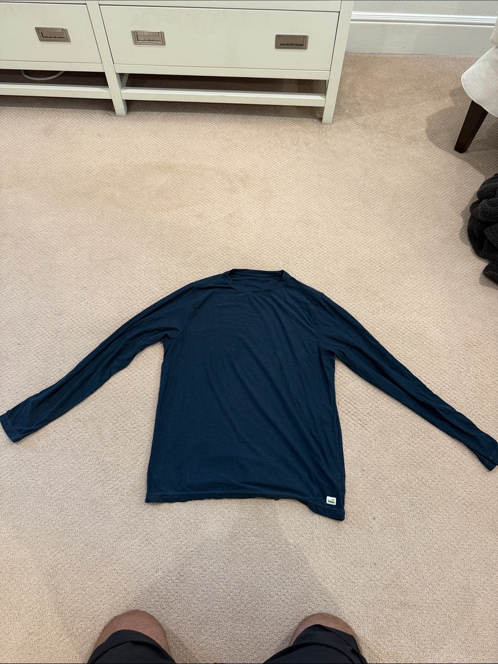 Vuori Men's Crewneck Long Sleeve - Navy Blue